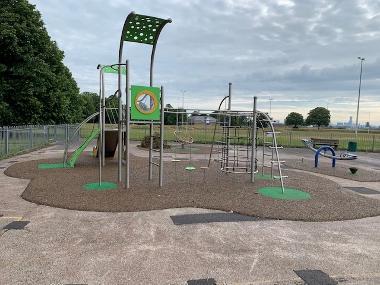 Gosport Park Play Area multi unit