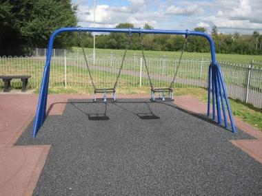 Tukes Av Playground swing 1 bay 2 craddle seats