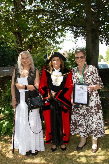 Pictured: Erica Dawtry (left) and Paula Plunkett (right), who collected the award on behalf of winner Brenda Hadfield, with Gosport Mayor Cllr Kirsten Bradley.